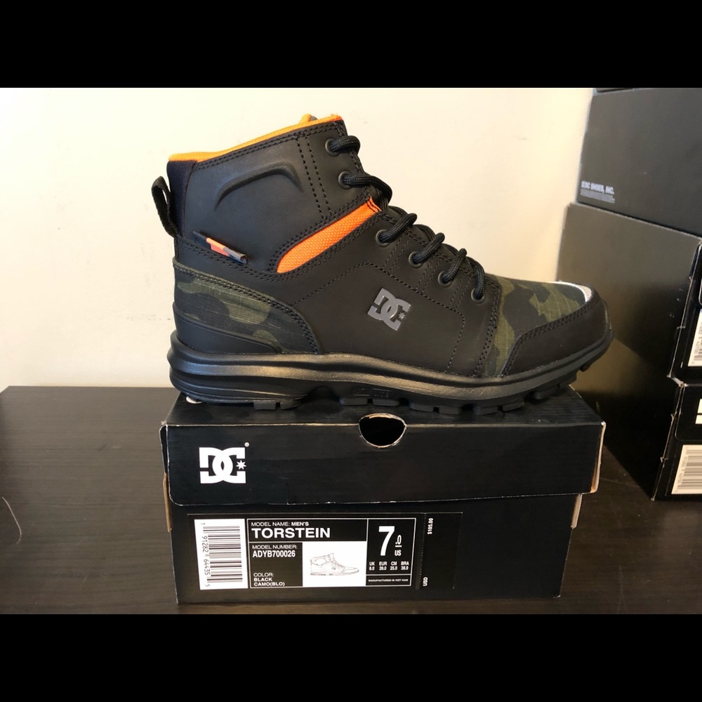 DC Torstein Men’s Size 7 New in Box